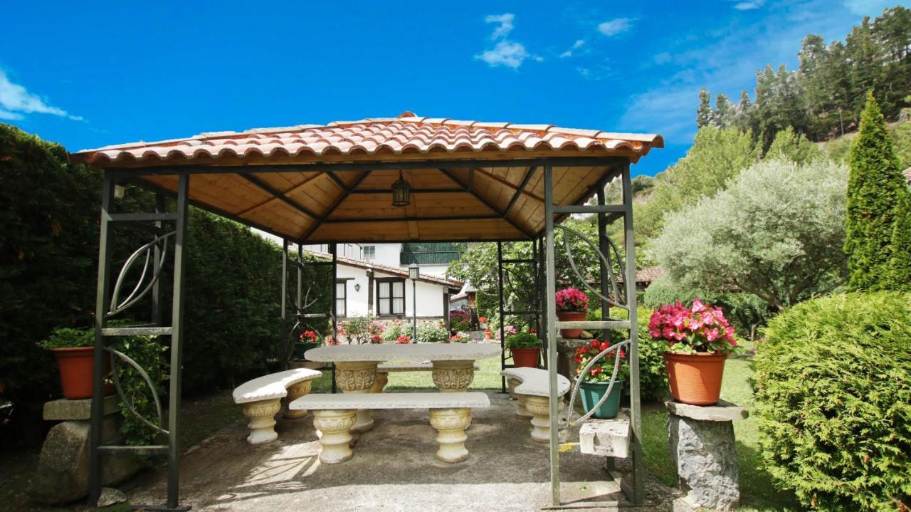 Casa Las Vegas Potes Exterior foto